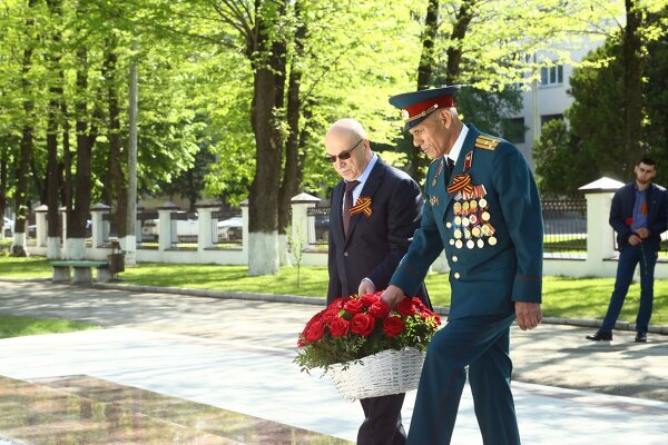 В КБГУ отметили 76-ю годовщину Великой Победы