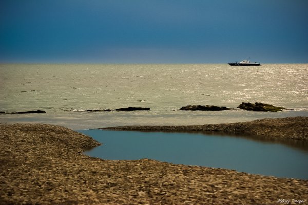 Крони Торопов - Чёрное море (http://fotokto.ru/id16954)