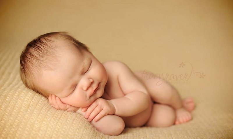 Спящие младенцы в фотографиях Трейси Рейвер - №15