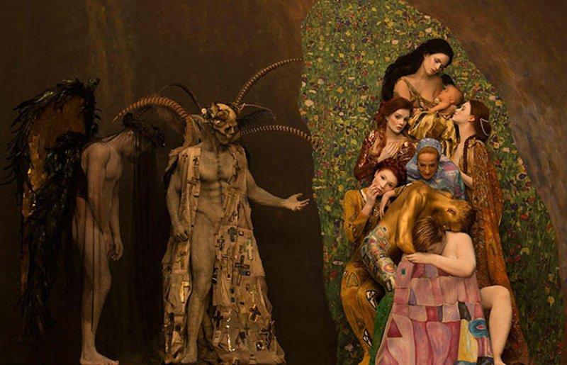 Модели воссоздают картины Гюстава Климта - №2
