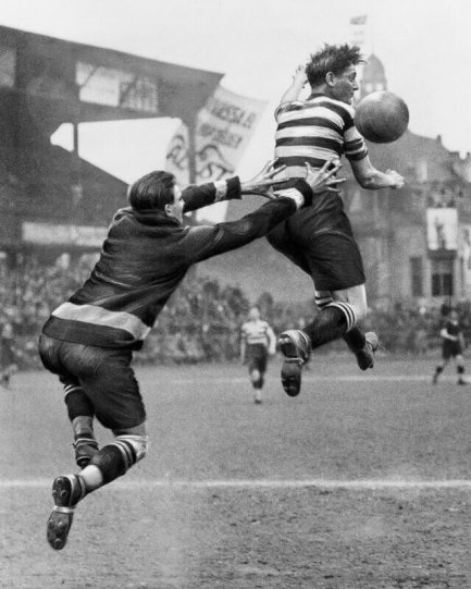 Футболисты, 1928 год.