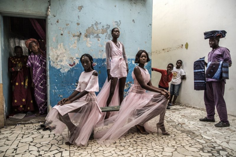 1 место в категории «Портреты», 2019. «Мода в Дакаре». Автор Финбарр ОРейли.