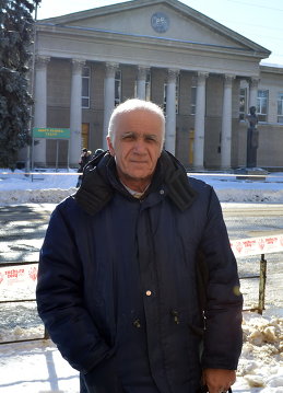 Адам Читав 