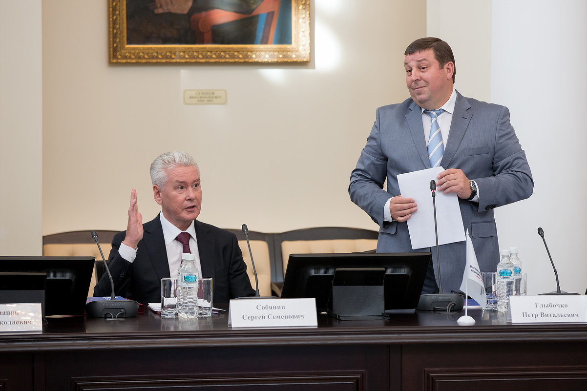 С.СОБЯНИН И П.ГЛЫБОЧКО - Максим Коломыченко