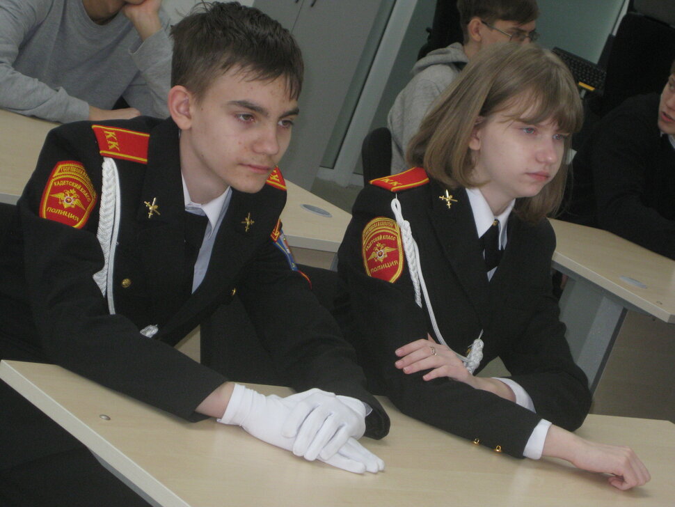 За партой - Дмитрий Никитин