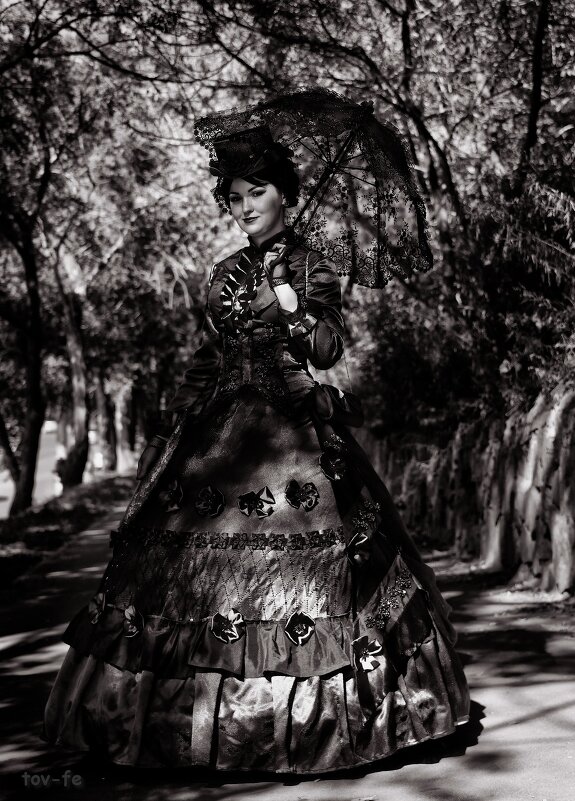 В тенистой аллее - Олег Терёхин