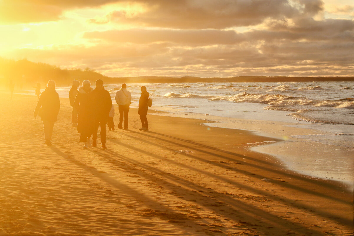 На закате - Татьяна Беляева