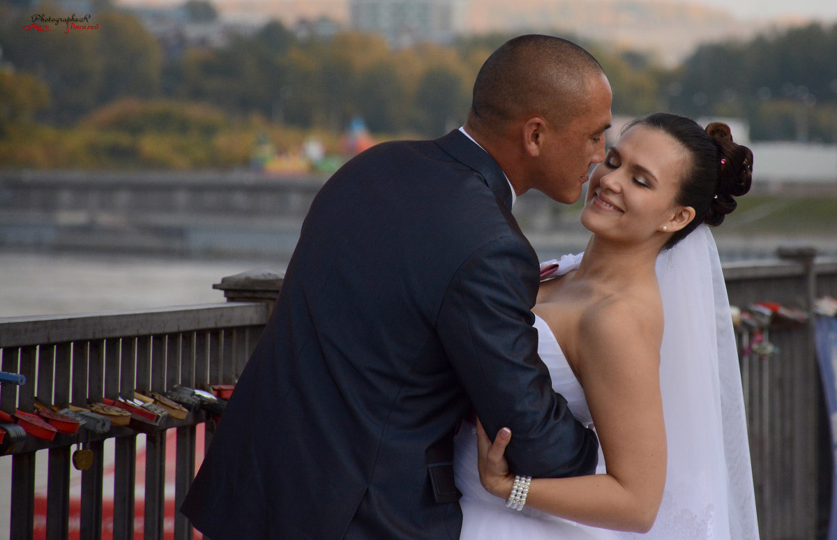 Мгновенье поцелуя... - Василий Ящук