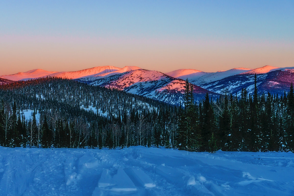 На закате - Александр Потапов