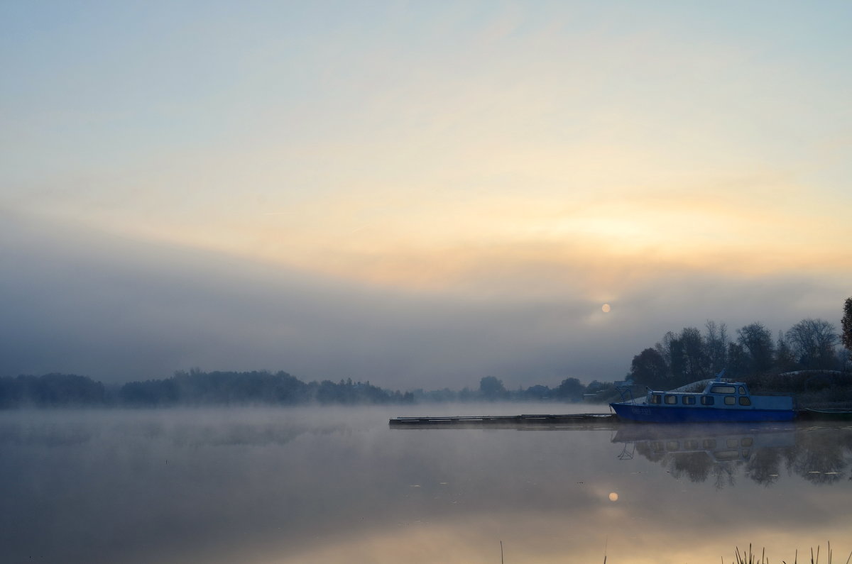 Октябрьськое утро - Валентина Данилова Октябрьськое утро - Валентина Данилова