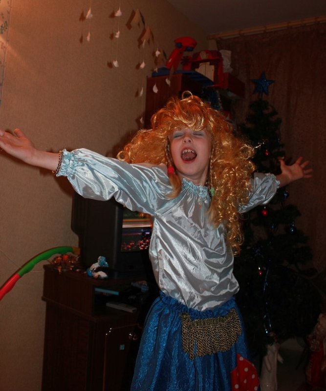 Ей, вы, там, наверху! - Наталья Лунева 