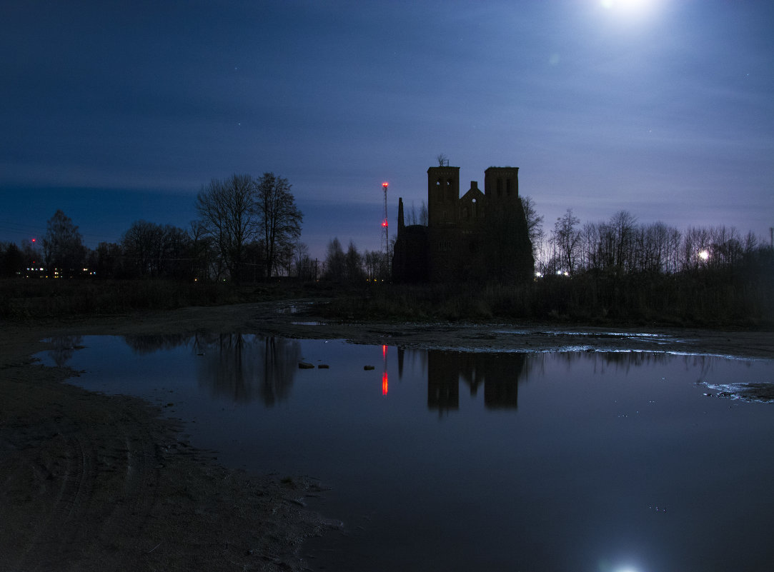 унная ночь. - Александр Крылов