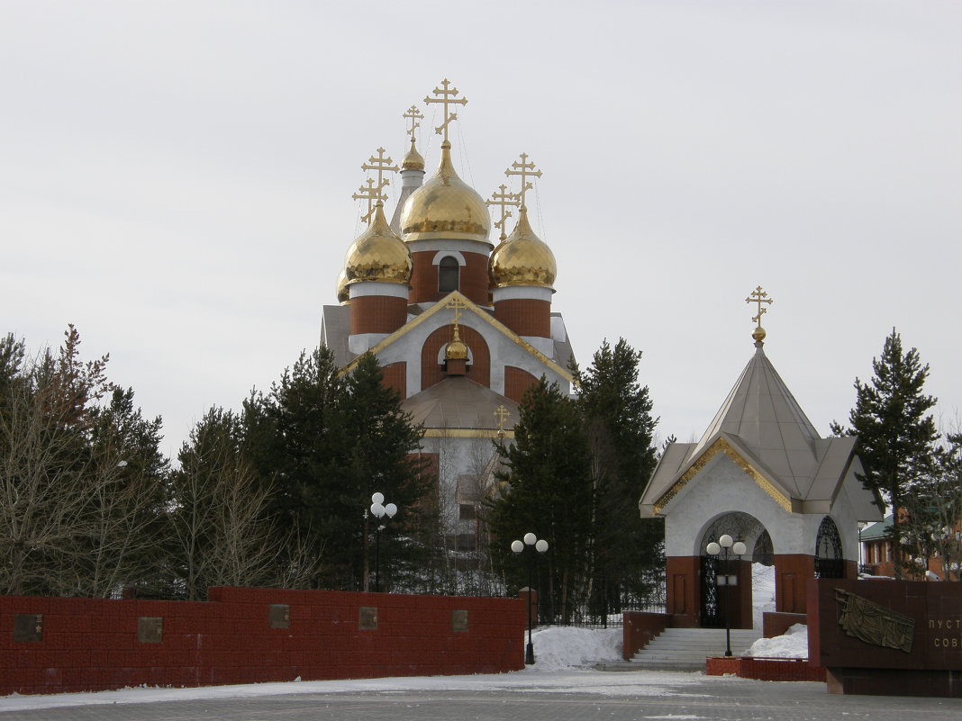 храм в г.Ноябрьске.. - ONEGA SHVAGA