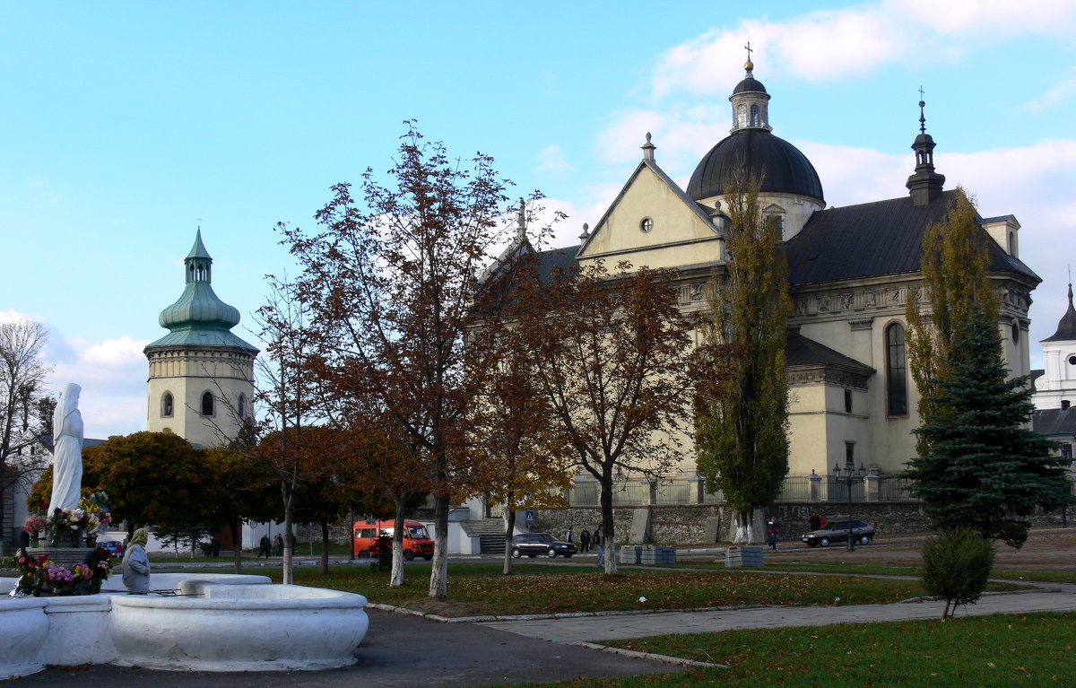 центральная площадь - Богдан Вовк центральная площадь - Богдан Вовк