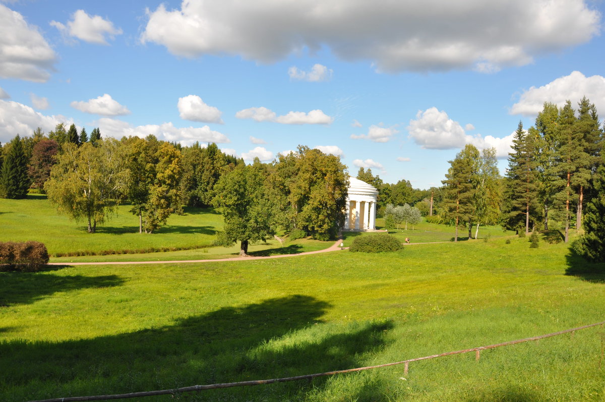 Павловск. Парк перед Павловским Дворцом - Алексей Кучерюк