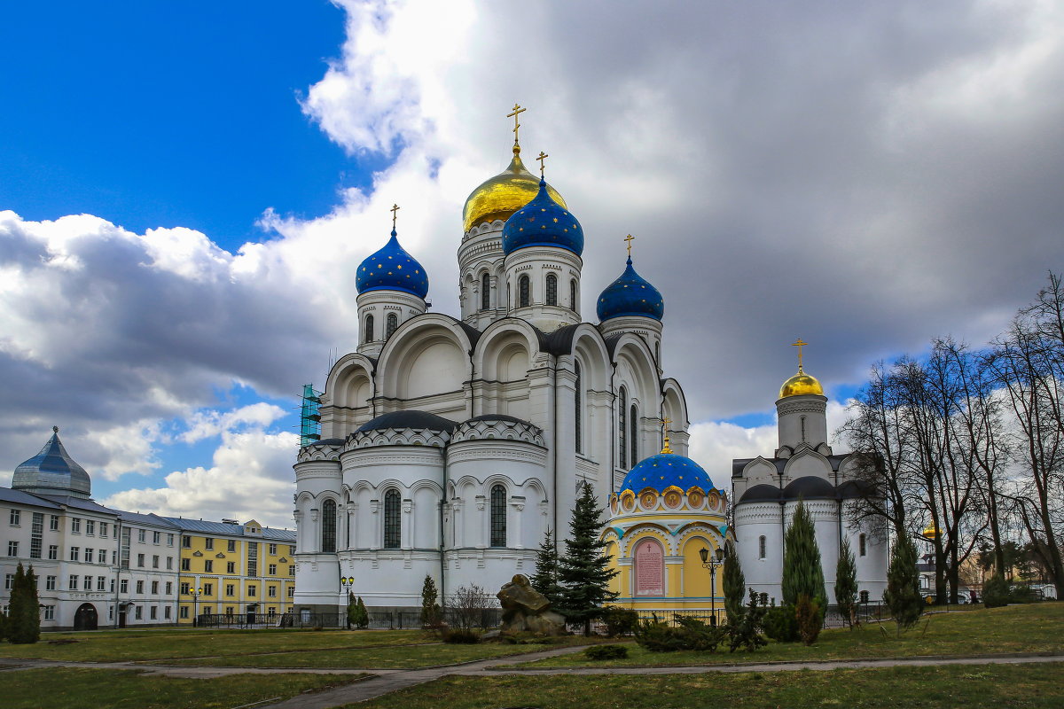 Россия православная. Николо-Угрешский монастырь. - юрий макаров