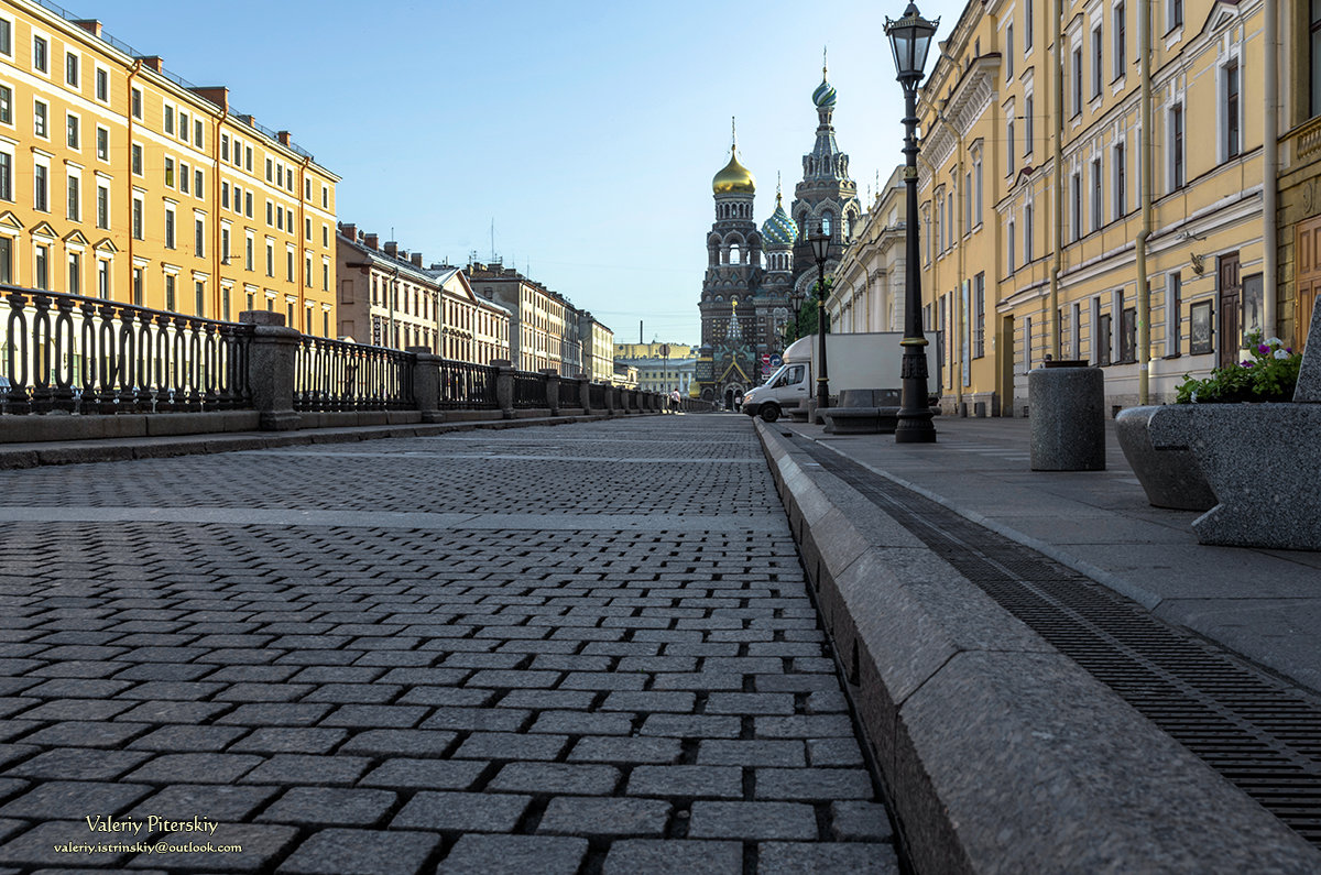 Набережная канала Грибоедова - утро - Valeriy Piterskiy Набережная канала Грибоедова - утро - Valeriy Piterskiy
