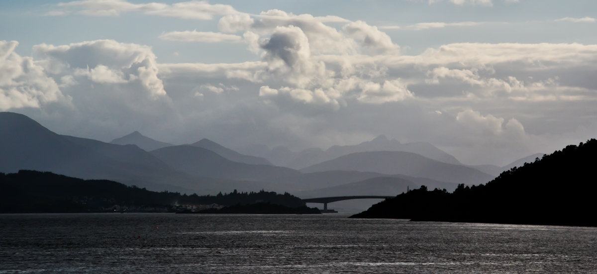 Skye Bridge - Uno Bica