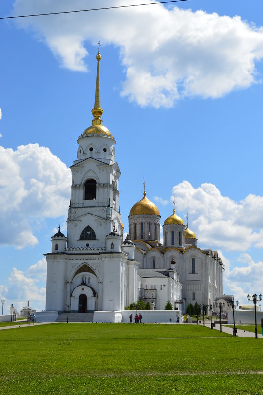 Успенский собор - Людмила Добрецкая