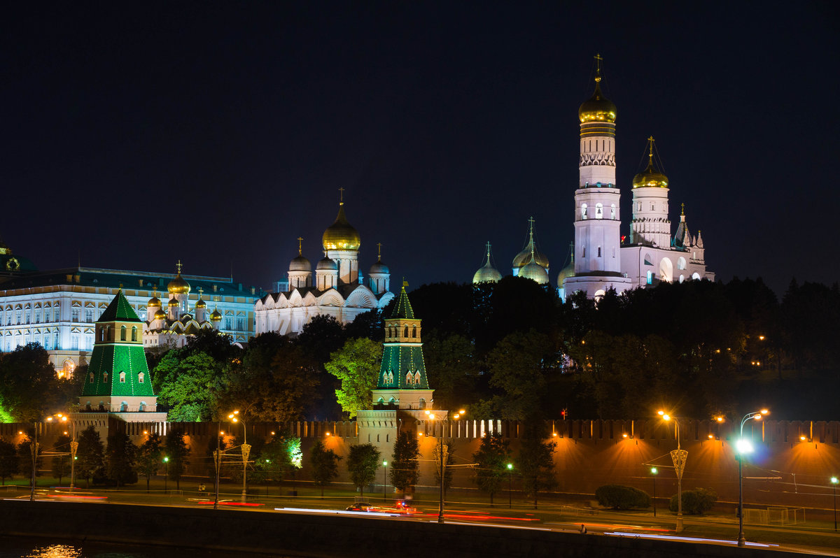 Ночь. Москва. Кремль. - Андрей Воробьев