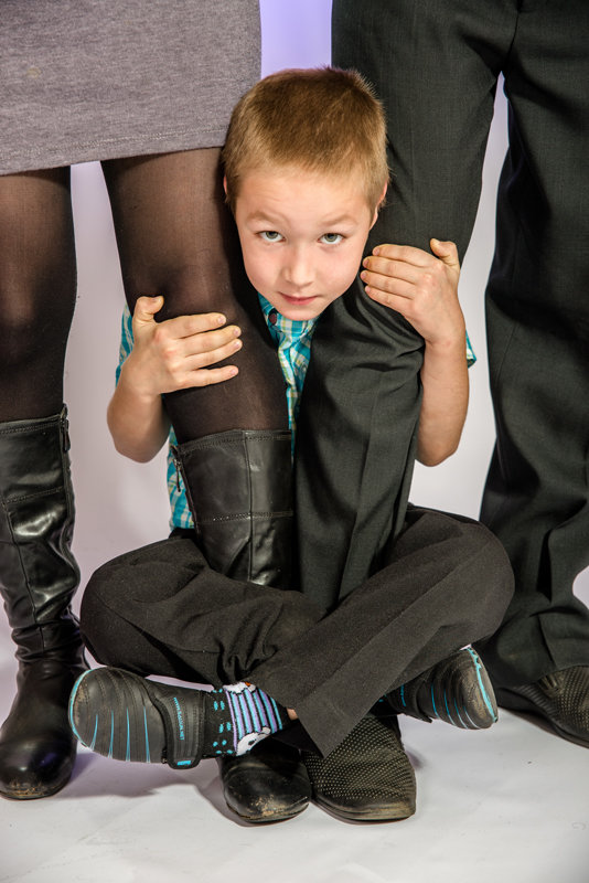 Крепкие узды - Ринат Валиев