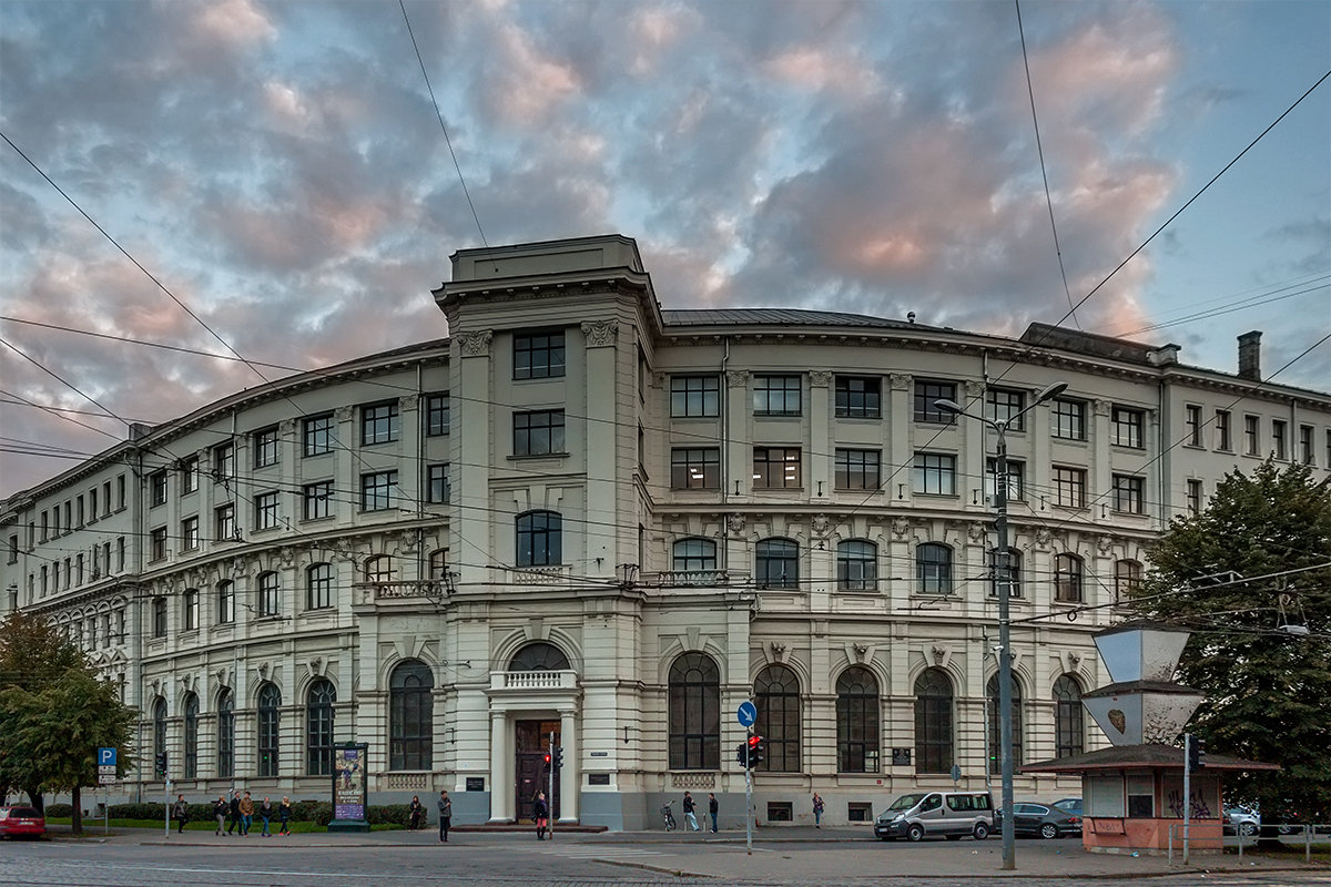 Экономический факультет - Александр Творогов