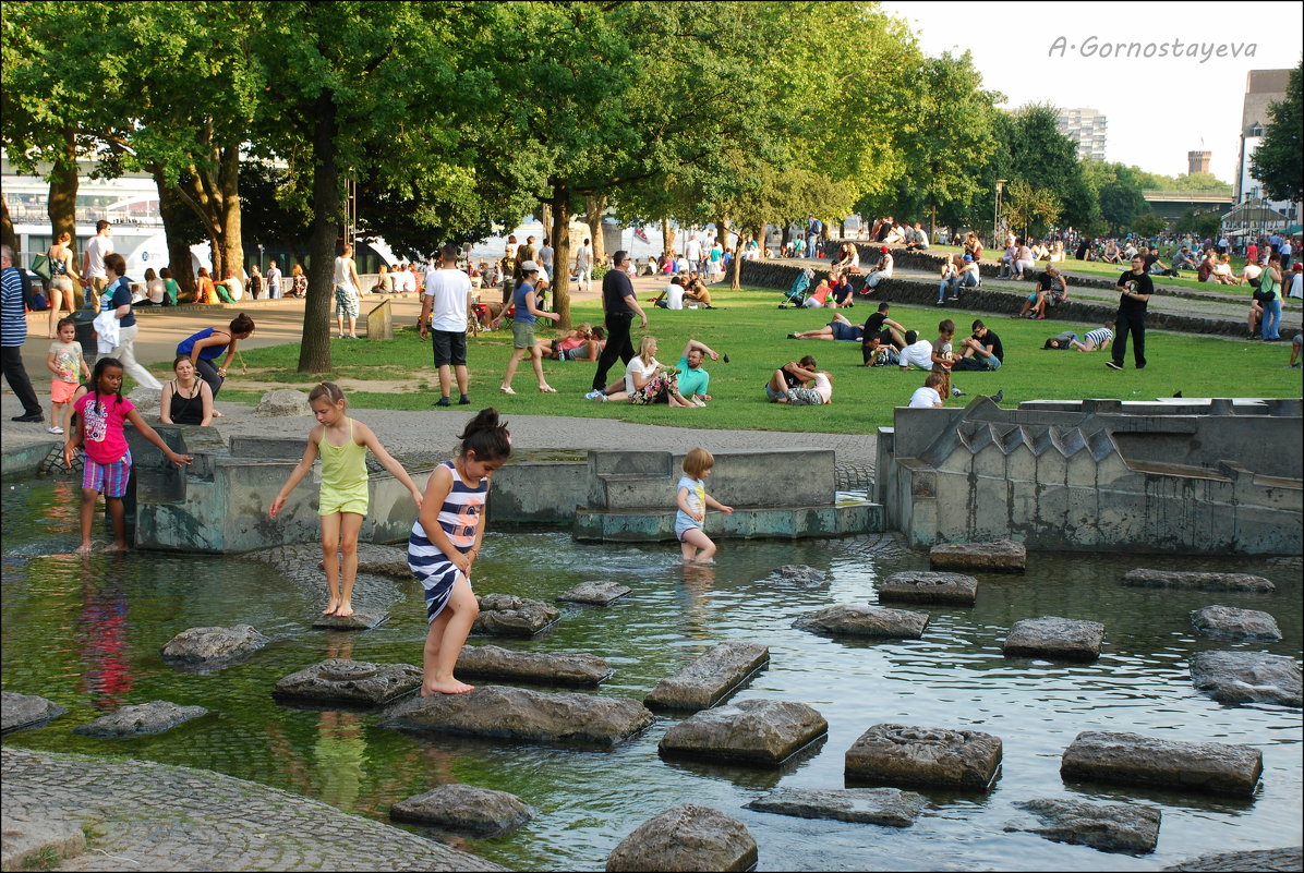 Набережная Рейна в Кёльне. - Anna Gornostayeva Набережная Рейна в Кёльне. - Anna Gornostayeva