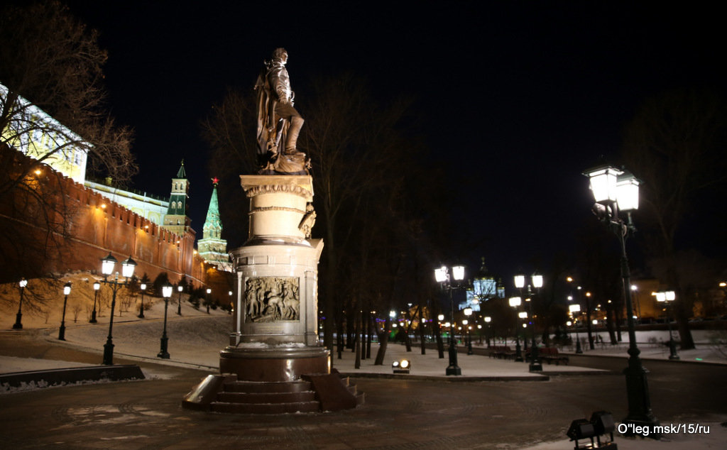 новый памятник Александру в столице - Олег Лукьянов