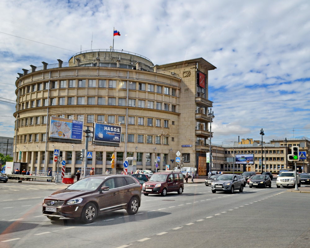 Моссовет. - Константин Иванов