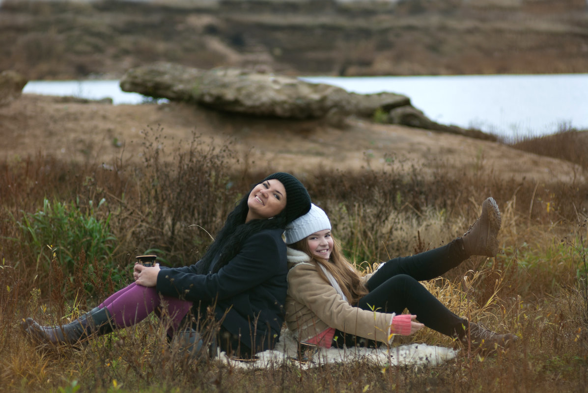 Lena & Ulya - Eugenia Kovalyova