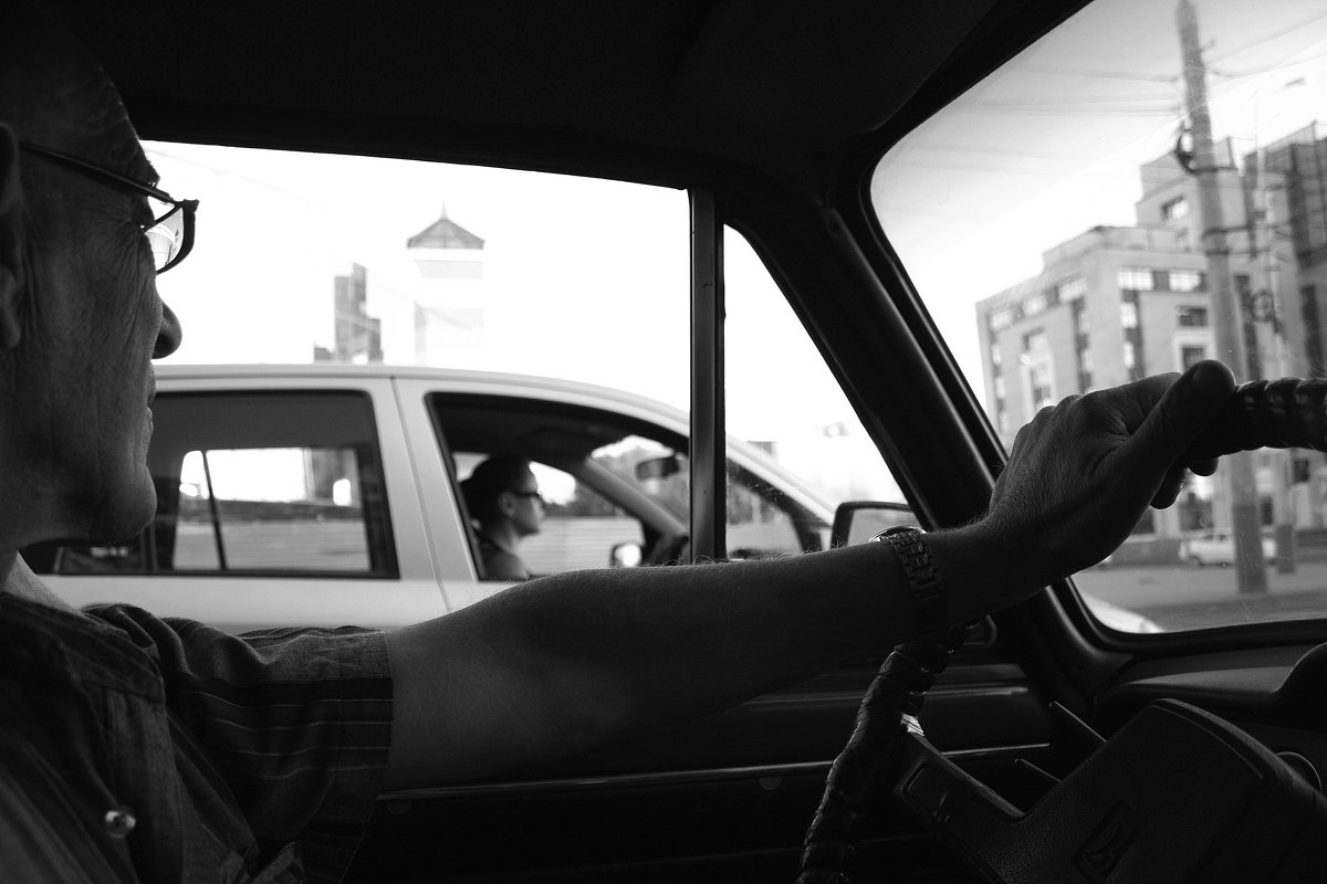 .."Ах, какая женщина, какая женщина, Мне б такую. ......." - Валерия Полещикова .."Ах, какая женщина, какая женщина, Мне б такую. ......." - Валерия Полещикова