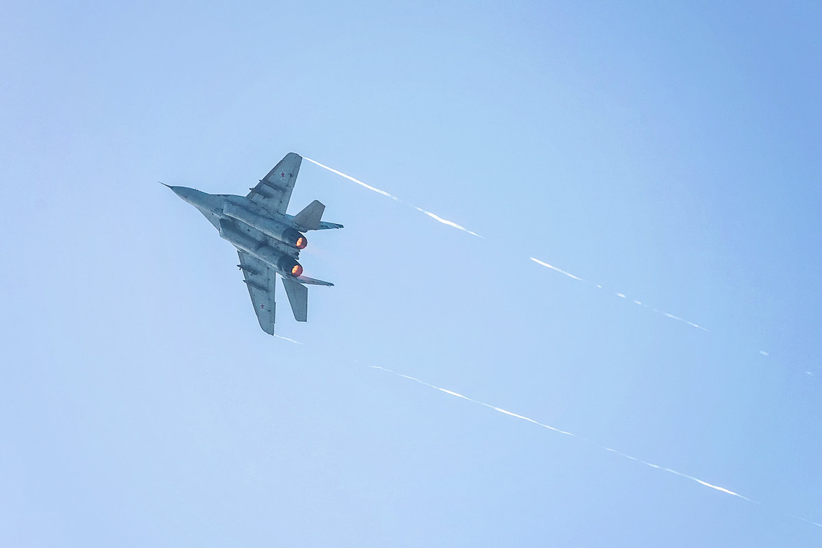 ***** - Геннадий Оробей