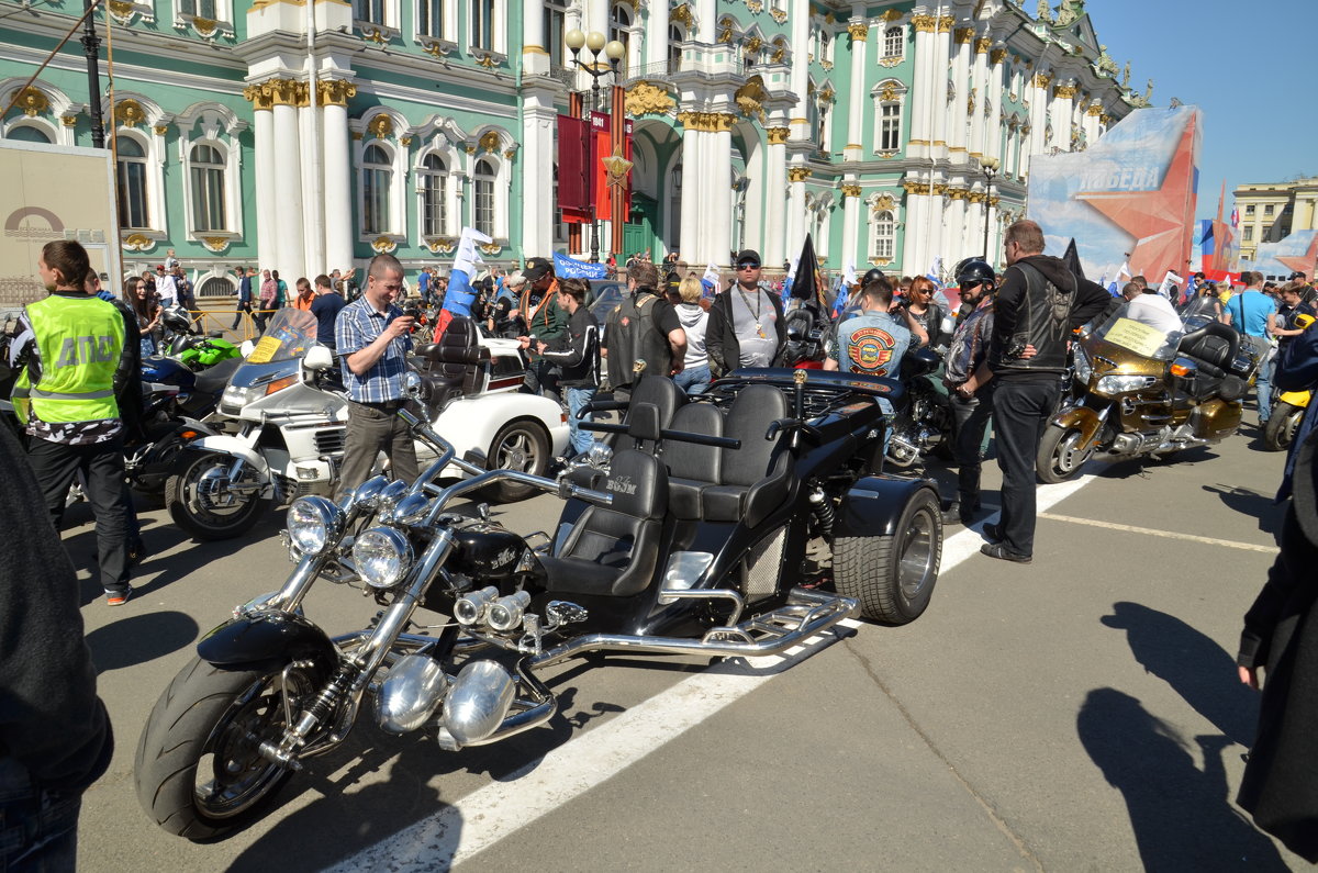 Питерские байкеры готовятся к мотопробегу - Eger 