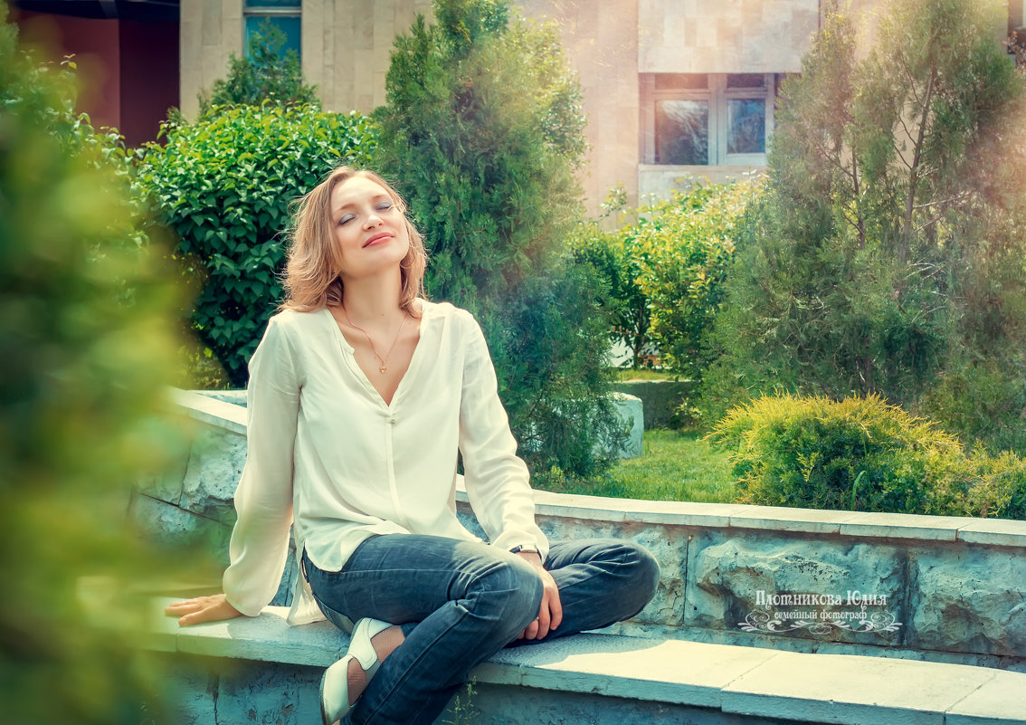 Весеннее солнышко - Плотникова Юлия Весеннее солнышко - Плотникова Юлия