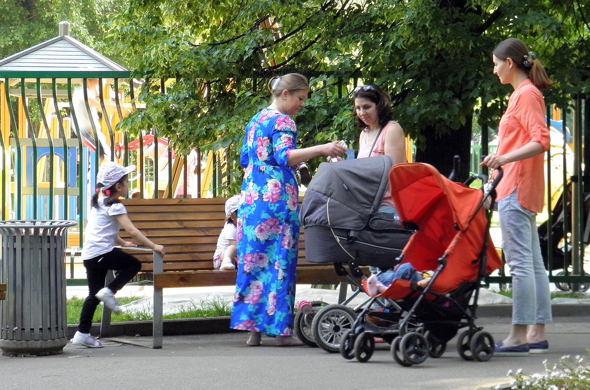 В парке... - Елена 