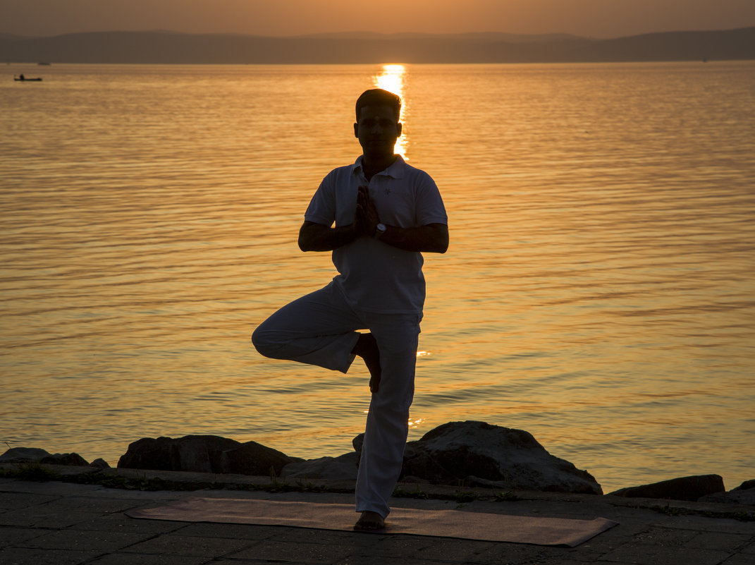 Йога на закате - Marina Talberga Йога на закате - Marina Talberga