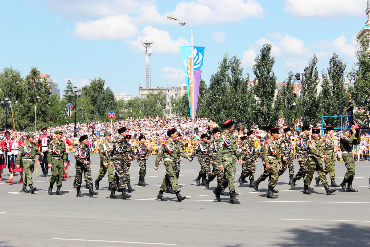 День рождения города, ему  исполнилось 300 лет - раиса Орловская