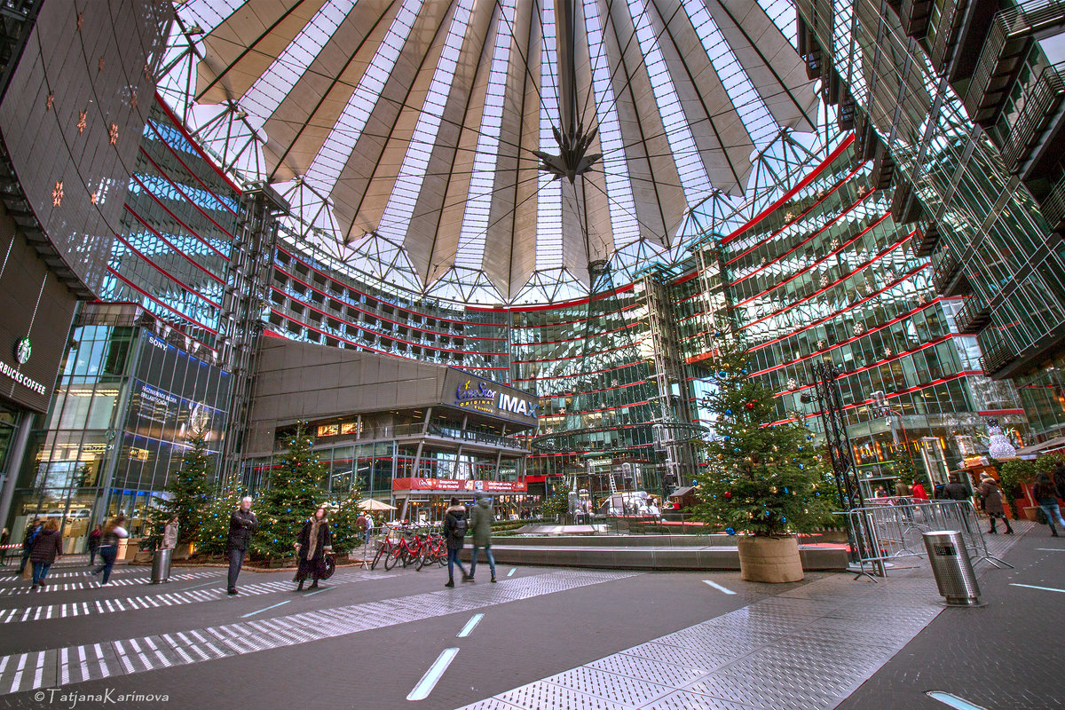 Berlin- SonyCenter - Татьяна Каримова