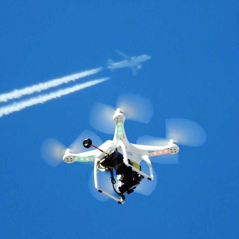 Дрон - Александр Михайлов