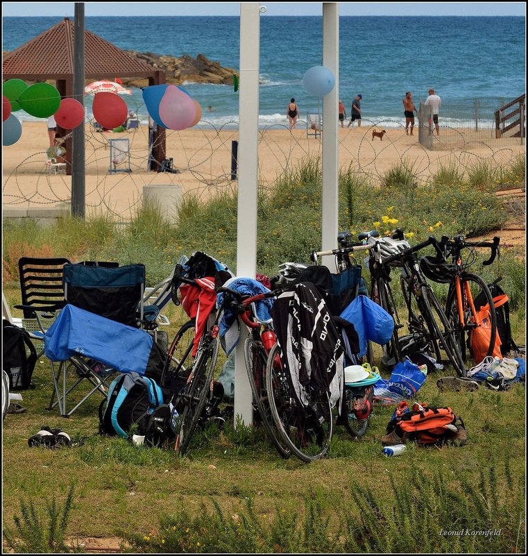 У моря. - Leonid Korenfeld У моря. - Leonid Korenfeld