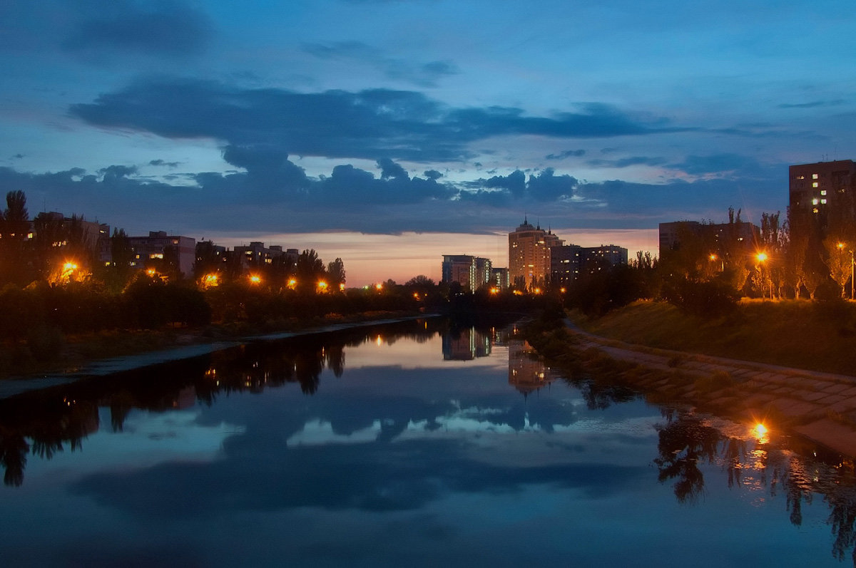 Вечером на Русановке - Людмила Зайцева