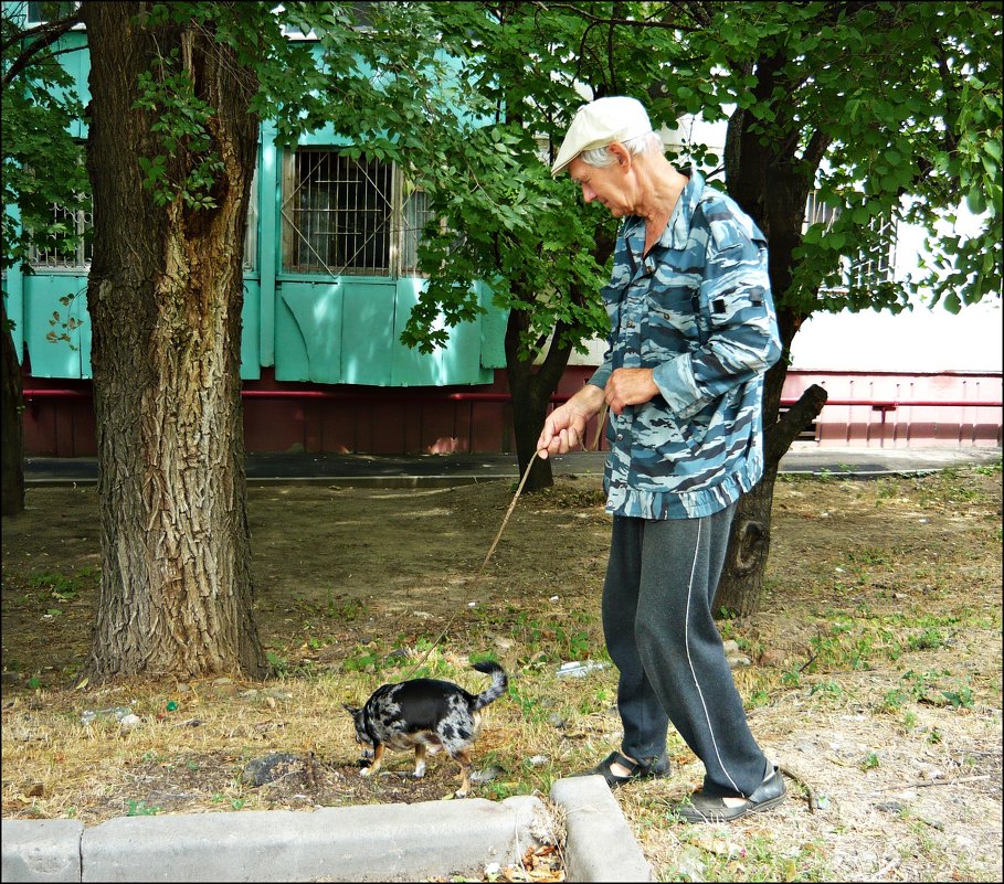 В камуфляжных костюмах! - Надежда 