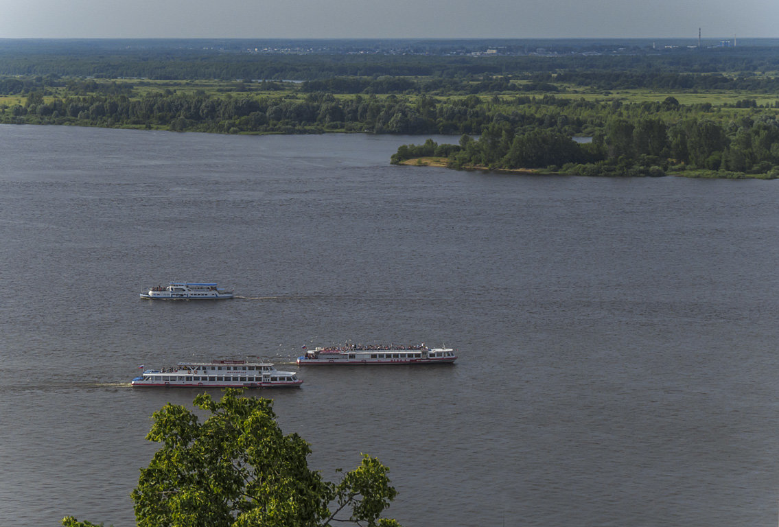 Катания по Волге - Сергей Цветков Катания по Волге - Сергей Цветков