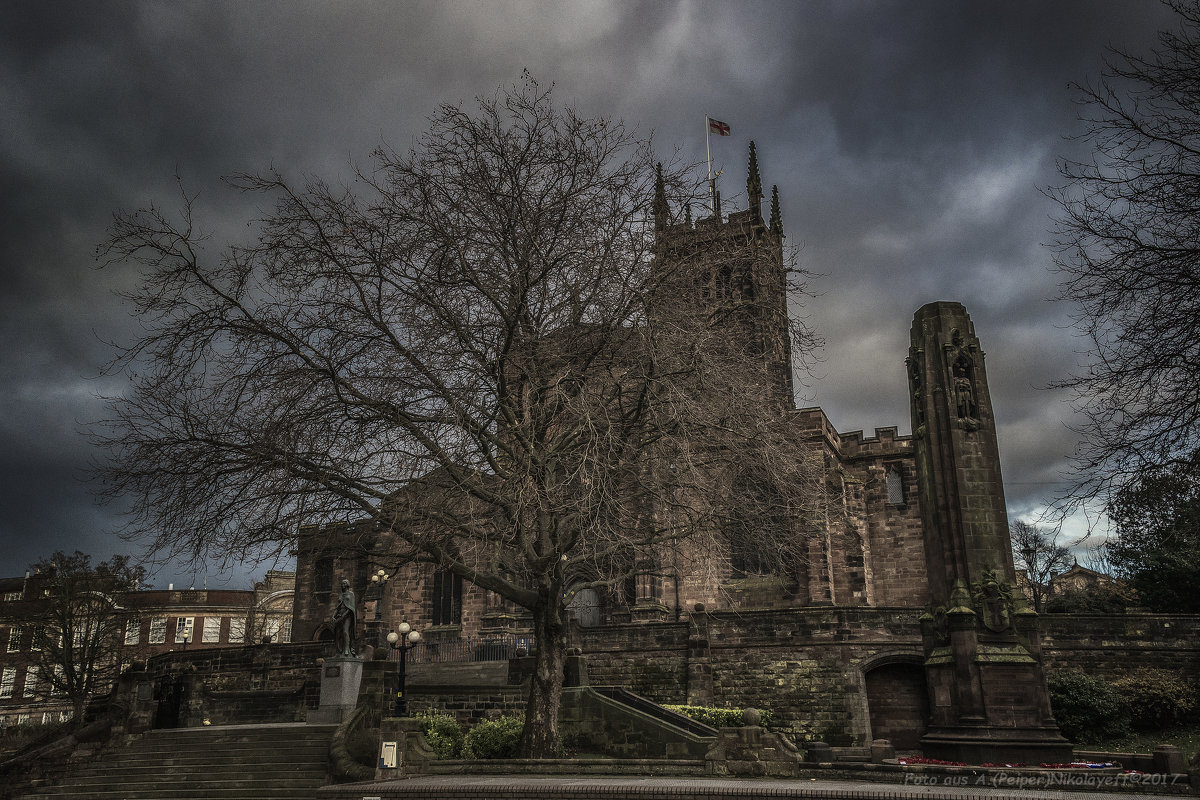 Wolverhampton, St. Peter&#39;s church - Peiper ///