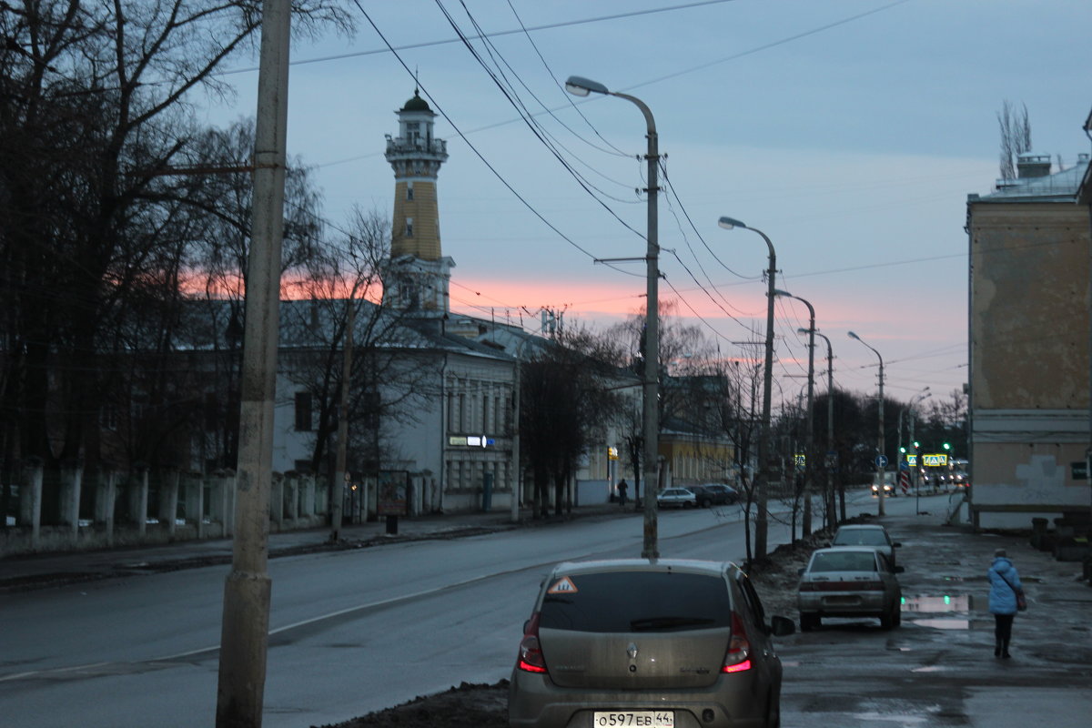 Утро в Костроме - Дмитрий Солоненко