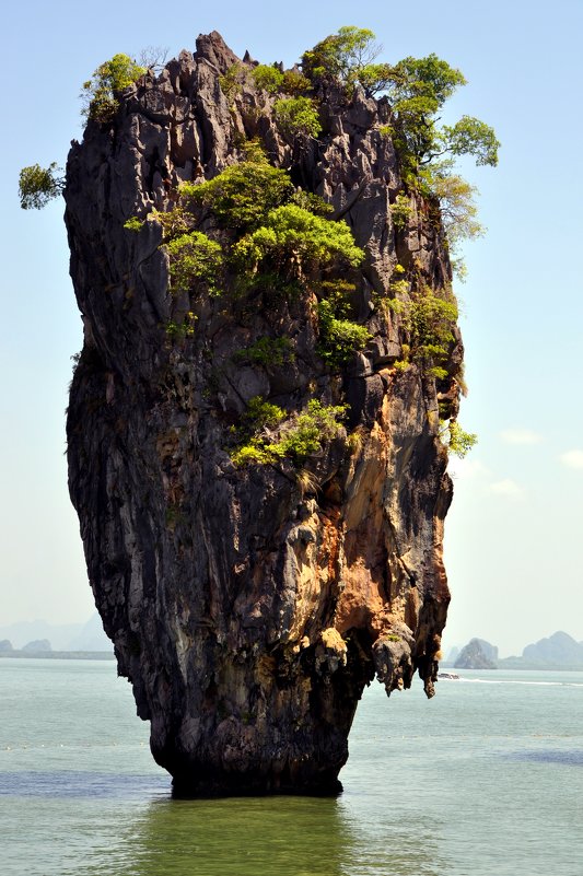 JAMES BOND ISLAND - vg154 