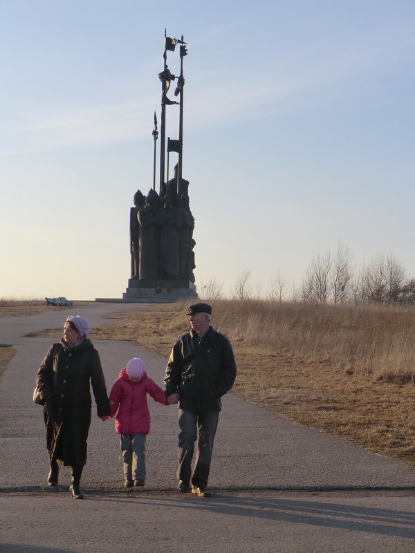 С 776-летием Победы воинов князя Александра Невского  над немецкими рыцарями!  Псков. Гора Соколиха. - Владимир Павлов