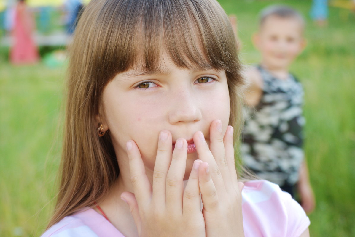 портрет - Георгий Никонов