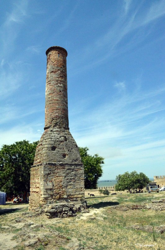 Минарет на территории Аккерманской крепости - Татьяна Ларионова Минарет на территории Аккерманской крепости - Татьяна Ларионова