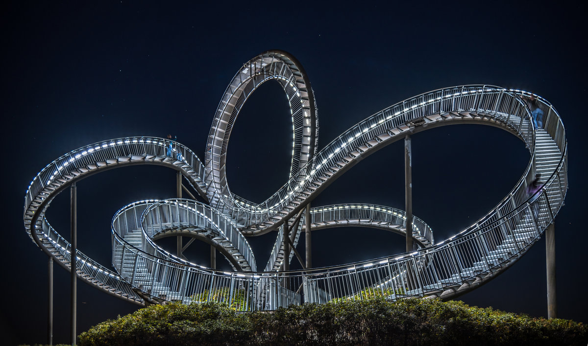 Tiger & Turtle – Magic Mountain - Konstantin Rohn